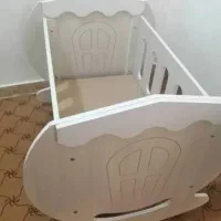 تخت وگهواره