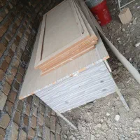 میز مغازه با اینه قدی