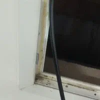 تعویض و تعمیرات و تعویض زوار درب و پنجره PVC|خدمات پیشه و مهارت|هشتگرد, شهرک ریحانه|دیوار