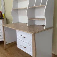 میز تحریر آپادانا کتابخانه دار