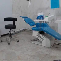 کاراموز و دستیار دندانسازی