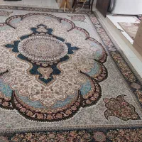 ۲عدد فرش ۹متری با قیمتی مناسب