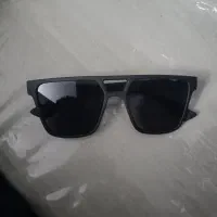 عینک و دستبند