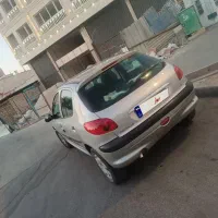 206مدل 82|خودرو سواری و وانت|شیراز, باهنر|دیوار