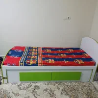 تخت کودک و نوجوان