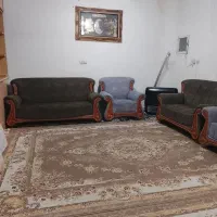 مبل راحتی ۲ماه کار کرده جنس مخمل|مبلمان خانگی و میز عسلی|بردسکن, |دیوار