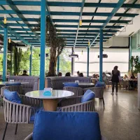 سالن کار آقا شیفت صبح یا عصر