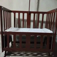 تخت کنار مادر|تخت و صندلی بچه|اسلام‌شهر, مطهری|دیوار