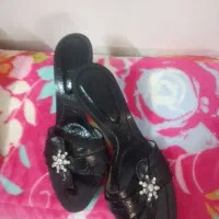 کفش و صندل مجلسی بفروش میرسد