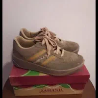 کفش اسپورت و کیف|کیف، کفش، کمربند|سبزوار, کاشفی شمالی (دادگستری)|دیوار