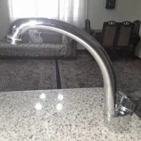 شیر آشپزخانه درخشان