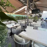 تجاری ۱۰۰ متر / ۷۰ متر روف گاردن