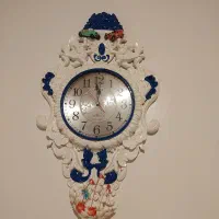 ساعت شیک و تمیز