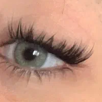 کاشت مژه با بهترین متریال