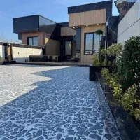 ویلای ۳۰۰متری مدرن / استخردار / تاپ لوکیشن/سنددار