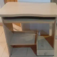 میز کامپیوتر