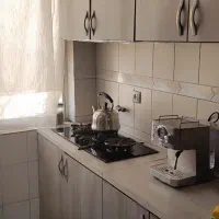واحد حدودا ۴۰ متری انتهای ولیعصر و کارگر جنوبی