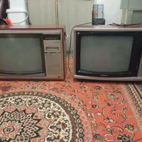 دو عدد تلویزیون سونی کلکسیونی و ترازو قدیمی