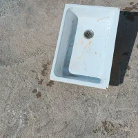 روشویی فلزی