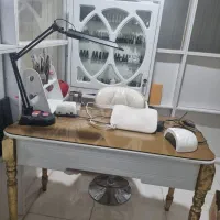 فروش تعدادی از وسایل سالن زیبایی
