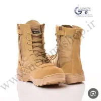 یک جفت پوتین نو