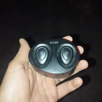 ایر پاد سالم سالم همراه با کارتون