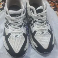 کفش نیوبالانس ۴۴..