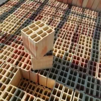 فروش مستقیم آجر و سفال و بلوک سیمانی و سنگ