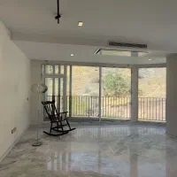 ۱۶۰ متر کلید نخورده فول ، تاپ لوکیشن