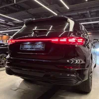آئودی Q5 E-tron / تیپ ۴ بلک پکیج / AUDI