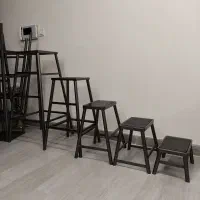 چهارپایه آهنی سبک ومحکم