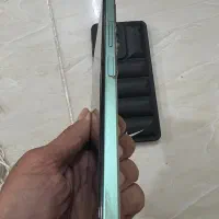 ردمی نوت ۱۲ در خشک بدون خط و خش