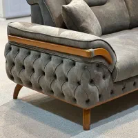 *با توجه به بودجه‌ای که داری میتونی قسطی خرید کنی*