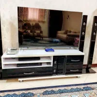 فقط میز تلویزیون ام دی اف گلاسه ساخت سفارشی