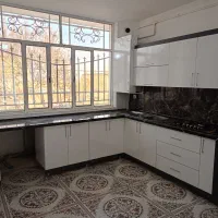 دوطبقه ماشین رو ،راه جدا امام خمینی 7