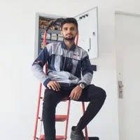 برقکار/برقکشی/برق کار ساختمانی وصنعتی زارعی