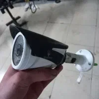 دو عدد دوربین مداربسته