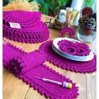 رومیزی و رانر و زیر بشقابی عیدانه