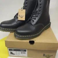 نیم‌بوت دکترمارتین اورجینال|کیف، کفش، کمربند|بهارستان, |دیوار