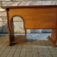 میز چوبی