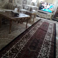 یه تخته فرش کناره