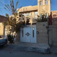 فروش فوری ویلایی دو طبقه هفتصددستگاه