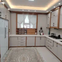 شاگرد و استاکار