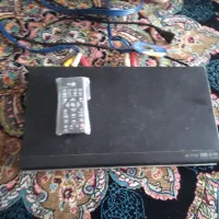 دستگاه دی وی دی و سی دی خور و هدفون