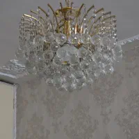 لوستر|لوستر و چراغ آویز|ری, سیزده آبان|دیوار