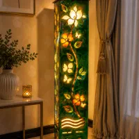 آباژور ایستاده