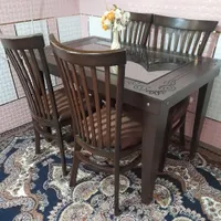 صندلی و میز ناهار خوری چهار نفره در حد نو