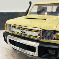 ماشین‌کنترولی تویوتا لندکروزMN82