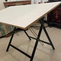 میز تحریر نقشه کشی