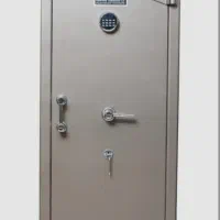 حمل و جابه جایی و بازگشایی انواع گاوصندوق و ATM